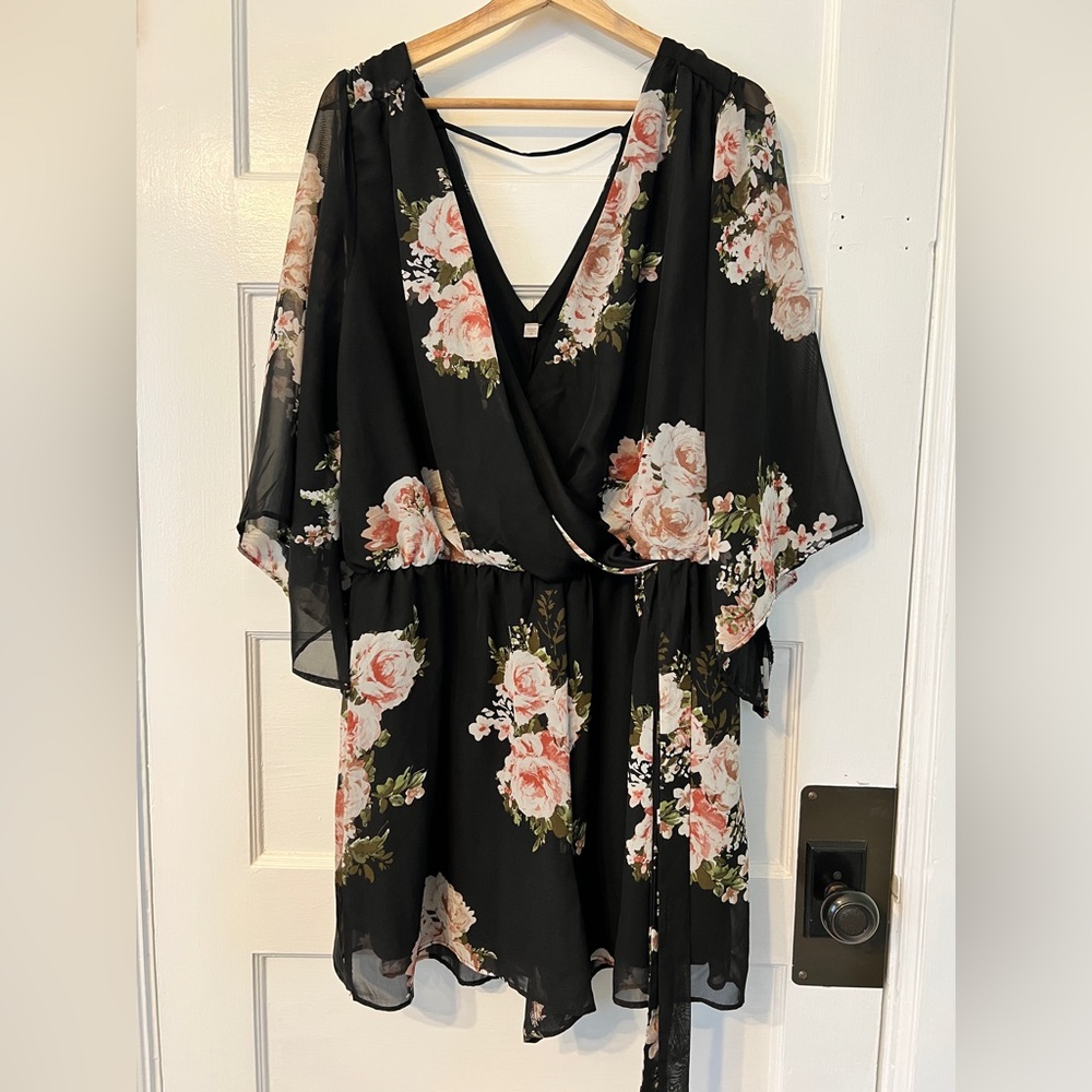 Floral Romper - Picture 3 of 5